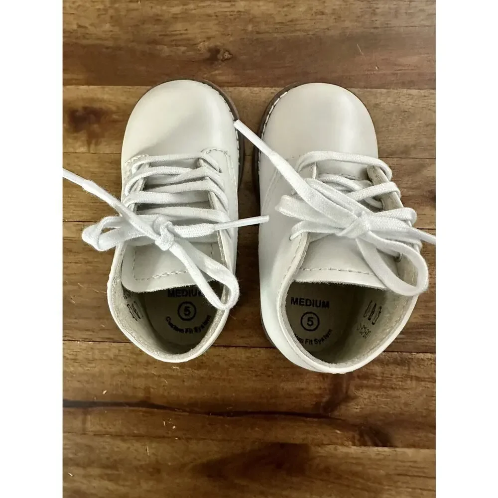 Footmates Boy White Leather Todd Boots Toddler Size 5 NIB Preppy Classic Dressy